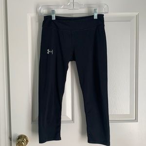 Under Armour Black Capri Leggings